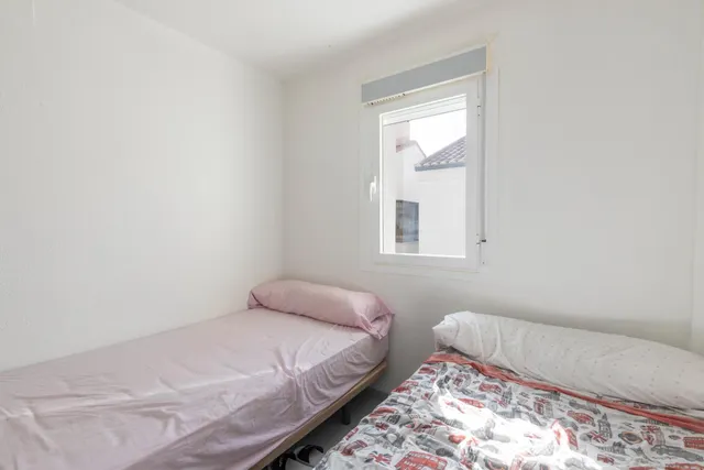 CASA EN VENTA EN GUADIX – ZONA MERCADONA — 16