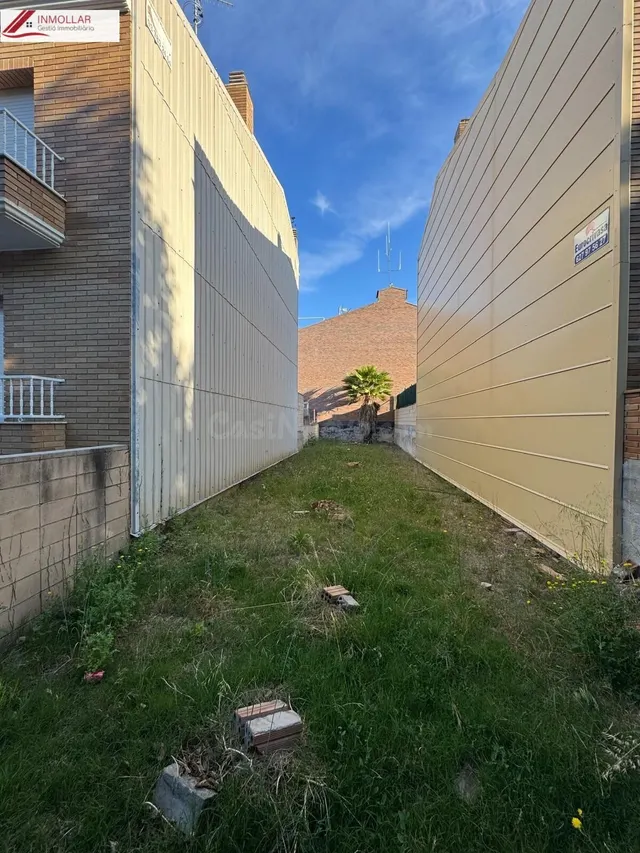 Parcela en venta en Aiguacuit (Vilanova i la Geltrú) - foto 2