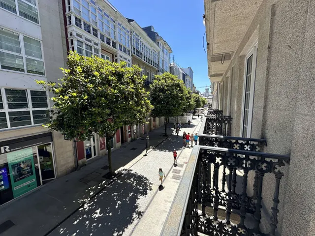 Primera Planta en Venta en Calle de la Reina — 28
