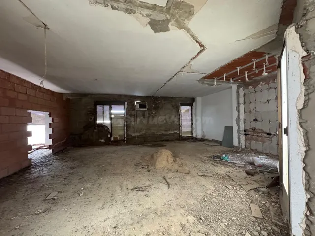 CASABANCO VENDE DOS PISOS EN LLERENA. - foto 5