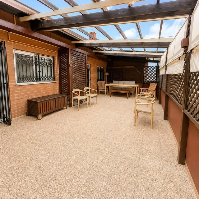 ÁTICO REFORMADO CON GRAN TERRAZA JUNTO AL JARDÍN DEL TURIA - foto 2