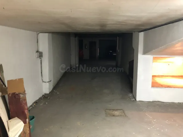 Garaje cerrado con muchas posibilidades - foto 4