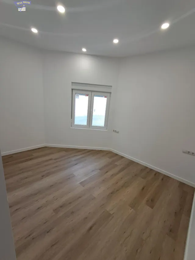 PLANTA BAJA REFORMADA DE 3 habitaciones FRENTE A CAN BAQUÉ – LA LLAGOSTA — 16