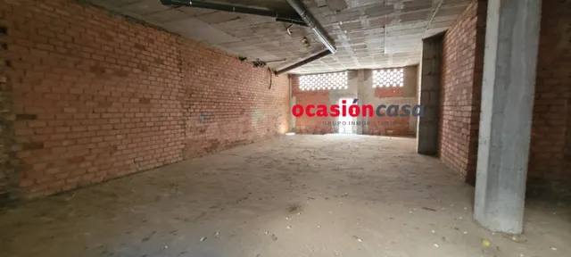 LOCAL COMERCIAL EN BRUTO EN POZOBLANCO - foto 5