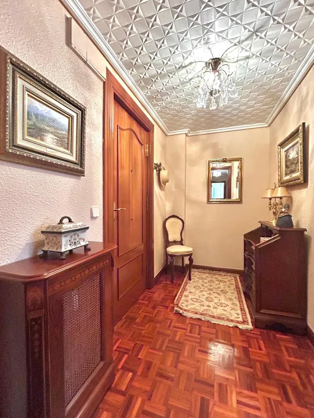Piso amplio y luminoso con 3 habitaciones y grandes balcones en San Juan — 25