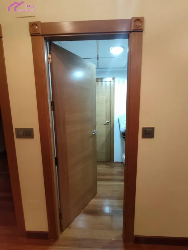 LUJOSO CHALET INDEPENDIENTE EN VENTA EN EL RAAL — 35