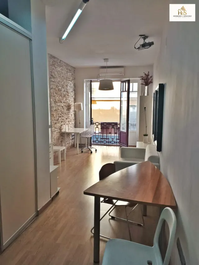 Se alquila oficina en entreplanta - calle castaños - zona centro - Alicante — 10