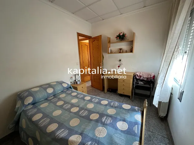Chalet a la venta en Cocentaina, Alicante. — 19
