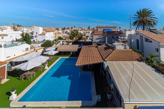 Adosado de 2 dormitorios, 2 baños en Torrevieja — 33
