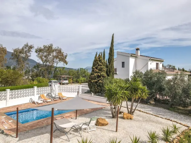 Chalet 3 habitaciones 239m² en venta - South of spain — 45