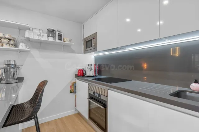 APARTAMENTO DE 2 DORMITORIOS Y 2 BAÑOS EN ORIHUELA COSTA — 18