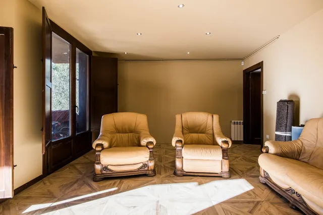 VENTA CHALET EN CASTELLFOLLIT DEL BOIX JARDÍN Y VISTAS!! — 21