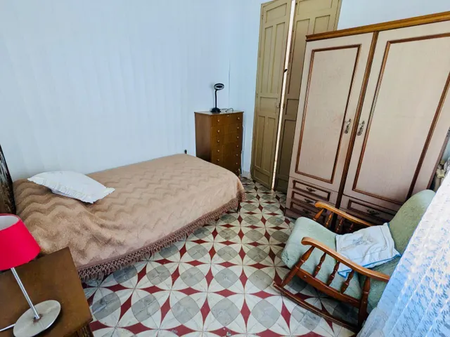 Casa de pueblo de grandes dimensiones en Guardamar pueblo. — 12