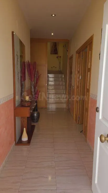 🏡 ¡Tu nuevo hogar en Cantillana te espera! Casa adosada en v - foto 4