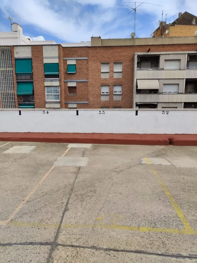 DOS PLAZAS DE PARKING EN ZONA BLONDEL — 2
