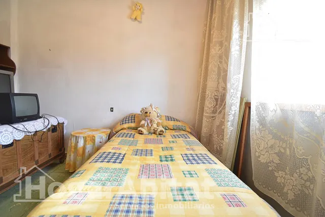CASA CON TERRAZA Y VISTAS DESPEJADAS A LA MONTAÑA — 18