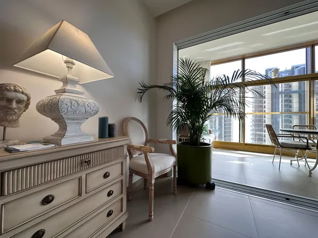 Se vende magnifico apartamento en el icónico edificio Intempo, zona Poniente — 7