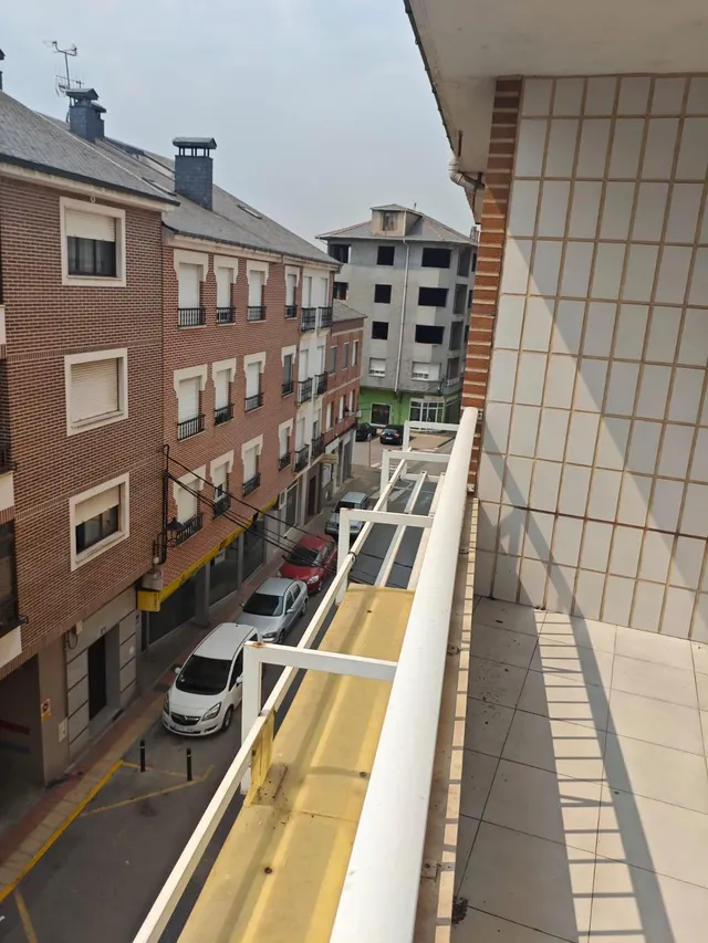 VENTA PISO CACABELOS CENTRO — 25