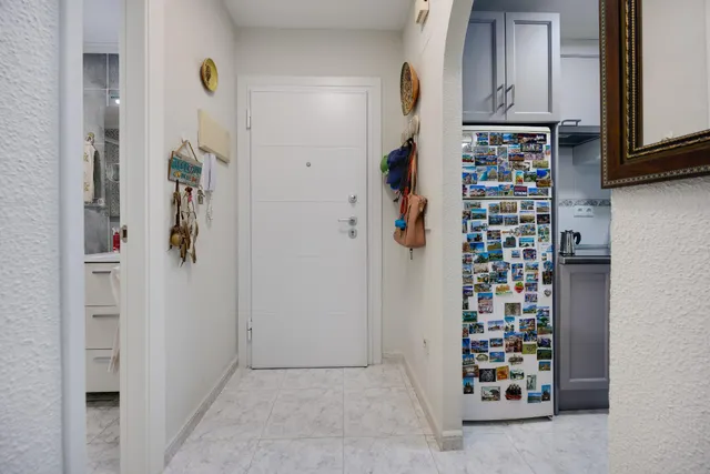 Apartamento reformado de un dormitorio en la Playa de los Locos — 14