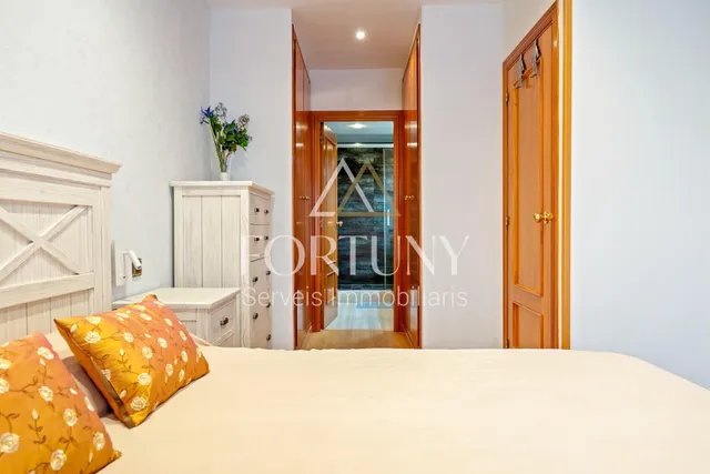 Casa adosada en venta en Passatge de Montbrió del Camp, Reus. — 19