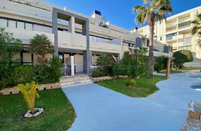 EXCLUSIVO APARTAMENTO EN PRIMERA LÍNEA EN Playa de La Mata — 4