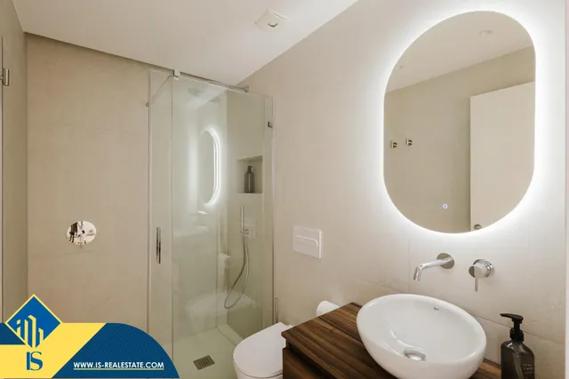 INCREÍBLE APARTAMENTO A PIE DE PLAYA, TOTALMENTE REFORMADO! — 23