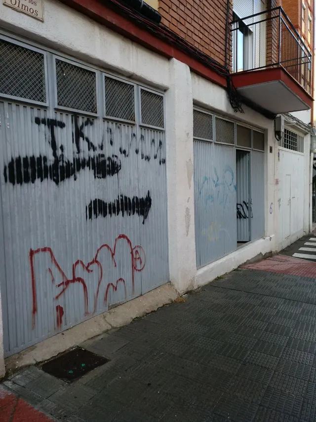 LOCAL AL LADO DE LA AVENIDA FEDERICO ANAYA - foto 5