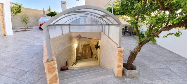 SE VENDE  CASA DE DOS ALTURAS + CASA-CUEVA REFORMADA. (EN ALBACETE) — 22