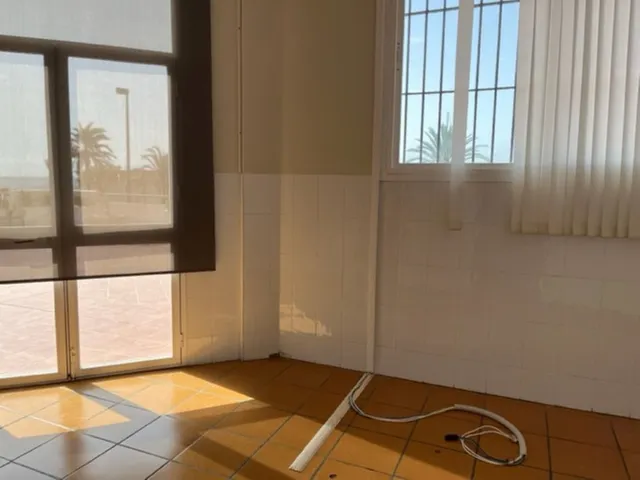 Negocio 460m² en venta - Marbella — 8