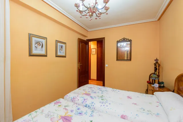 Tres habitaciones, ascensor y trastero en fuertes acevedo. listo para entrar a vivir — 14