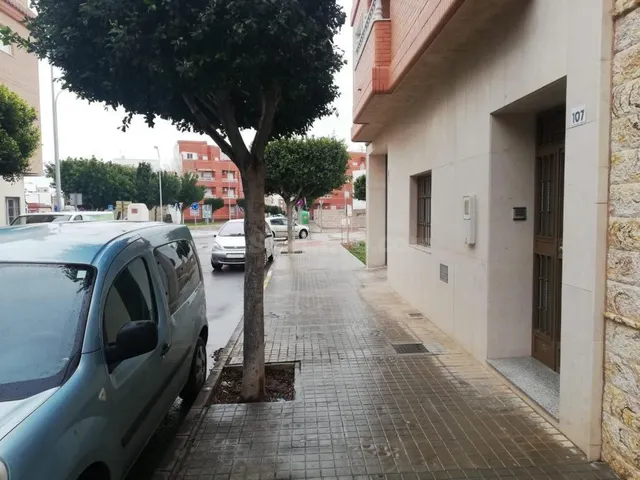 Oficina en venta en El Ejido Norte - foto 2
