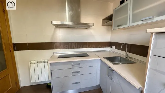 Apihouse vende acogedor piso en el centro de Santa Olalla de - foto 5