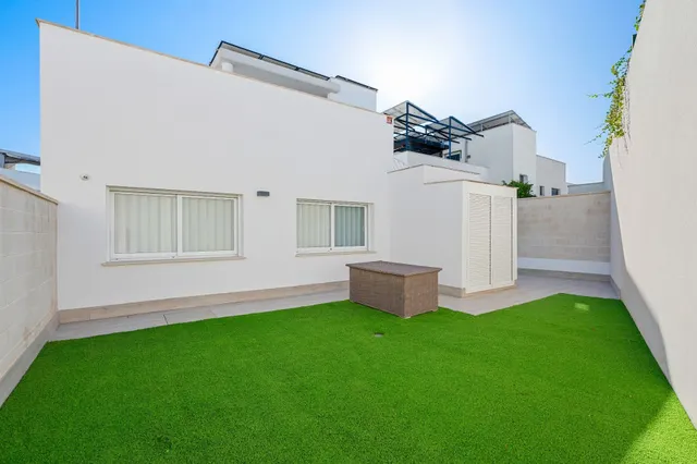 Villa 3 habitaciones 104m² en venta - Comunidad valenciana — 28
