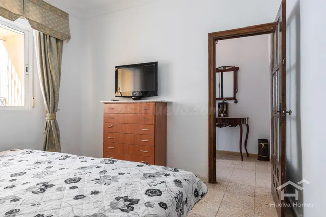 Casa tradicional con patio y acceso por dos calles en el centro de Ayamonte — 15