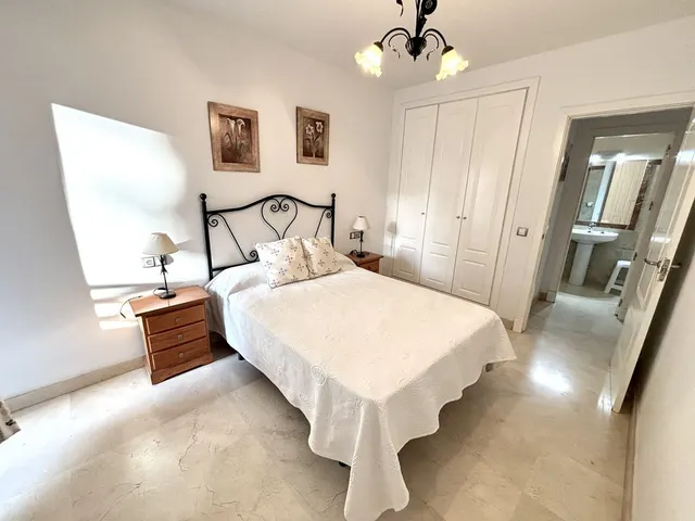 Apartamento 1 habitación 96m² en venta - Costa del Sol — 10