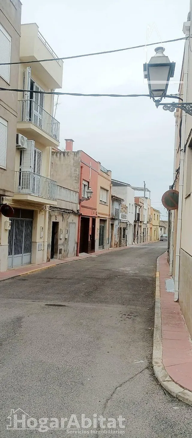 ¡Vistas a las montañas! Casa luminosa con garaje y dos grandes terrazas, cerca del ayuntamiento — 43