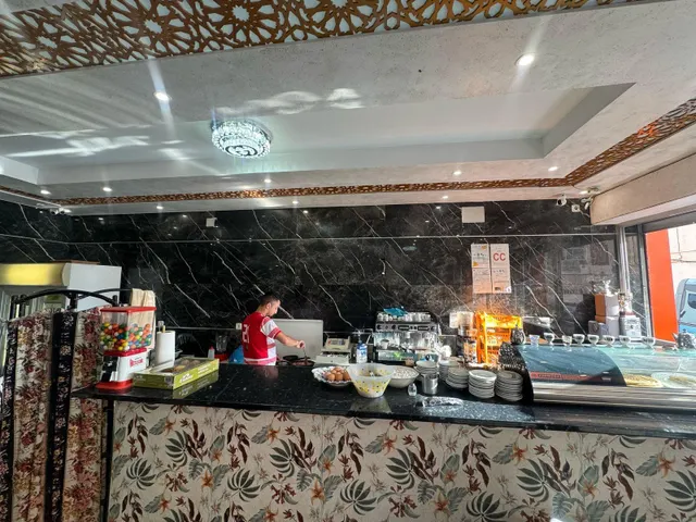 Bar-Cafetería en Alicante todo equipado — 7