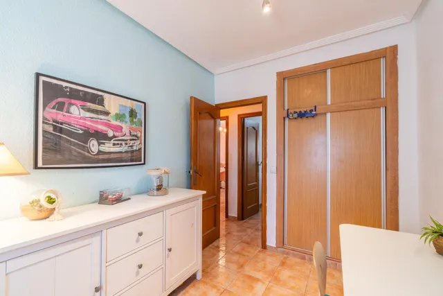 Chalet pareado con piscina, amplia parcela y alta eficiencia energética en Los Balcones — 18
