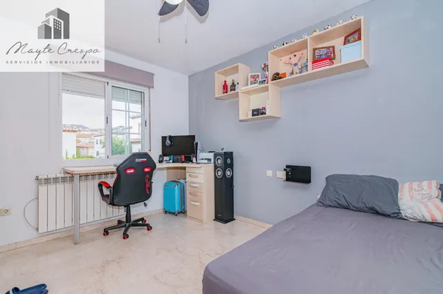 ¡AMPLIA CASA DE 4 DORMITORIOS, 3 BAÑOS Y CALEFACCIÓN CENTRAL EN LA ZUBIA! ✨ — 22