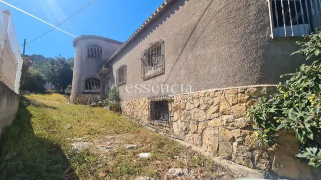 Casa en Benidoleig (Para Reformar) a 15 km de Dénía - foto 5