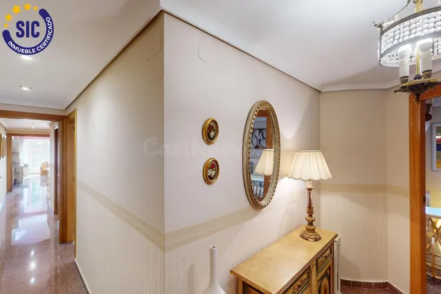 Bonito piso, para entrar a vivir con 4 habitaciones, 2 baños - foto 3
