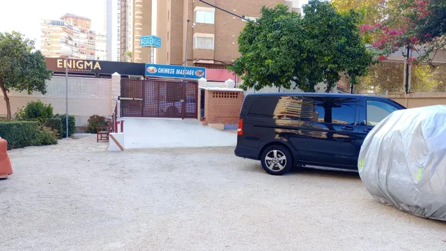 Reformado apartamento en zona Avenida Mediterránea a pocos minutos andando hasta playa Levante. — 32