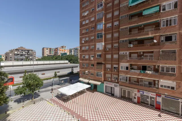 PISO JUNTO PLAZA DE LA HIPICA - AVENIDA DE AMERICA — 38