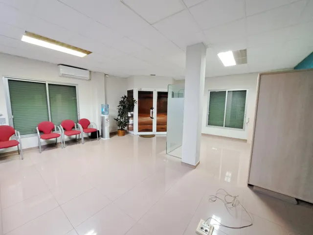 LOCAL ESQUINERO EN ALQUILER En Alzira – ZONA SANTOS PATRONOS — 7