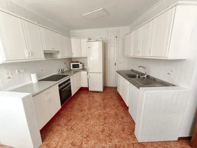 Espectacular vivienda junto Iglesia de La Magdalena, lista para entrar!!! — 8