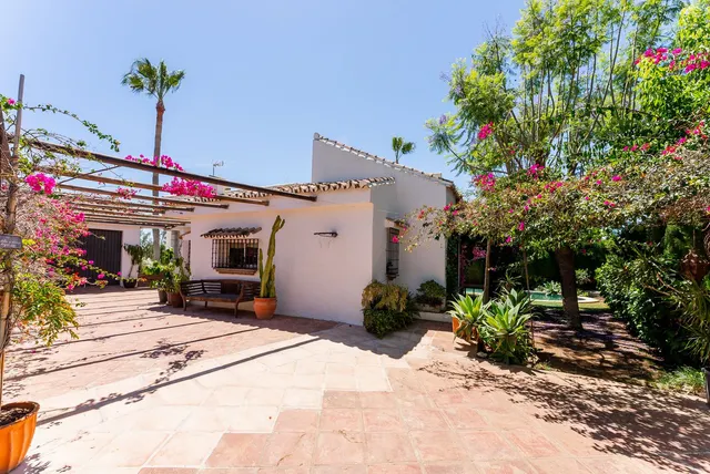 Chalet 4 habitaciones 377m² en venta - Costa Del Sol — 23