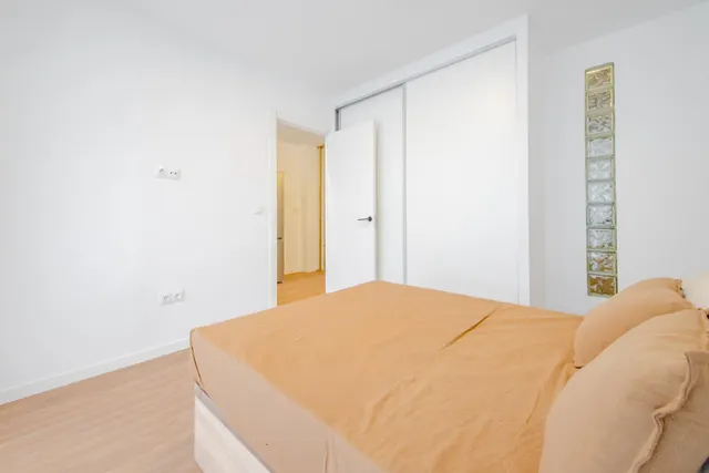 Piso a  la venta en Moratalaz, zonz Vinateros — 7