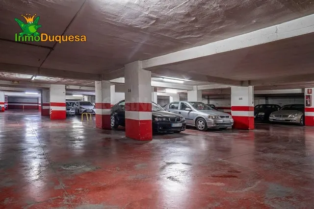 3 PLAZAS DE APARCAMIENTO juntas en Pedro Antonio de Alarcón. — 19