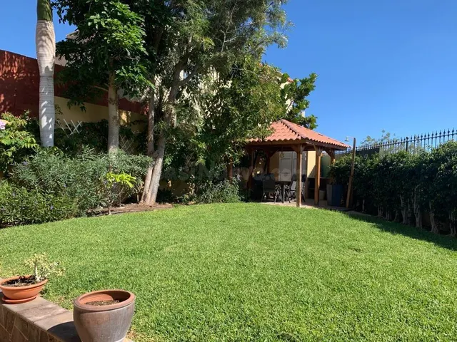 MONTAÑA LA DATA - casa con jardin y espectaculares vistas — 2