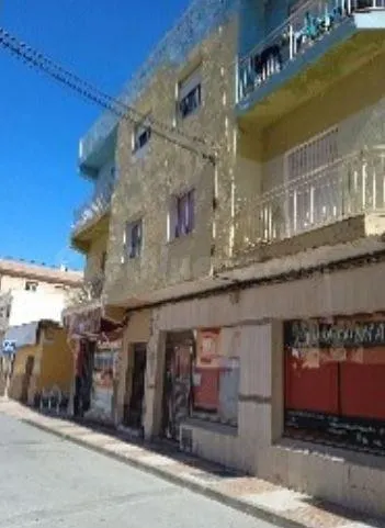 SE VENDE piso OKUPA en C Escalinata de Almería